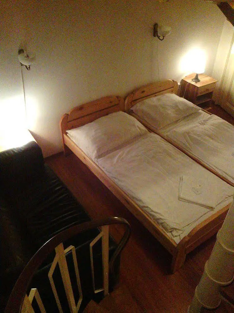 Old Monarchia Hotel Budapest